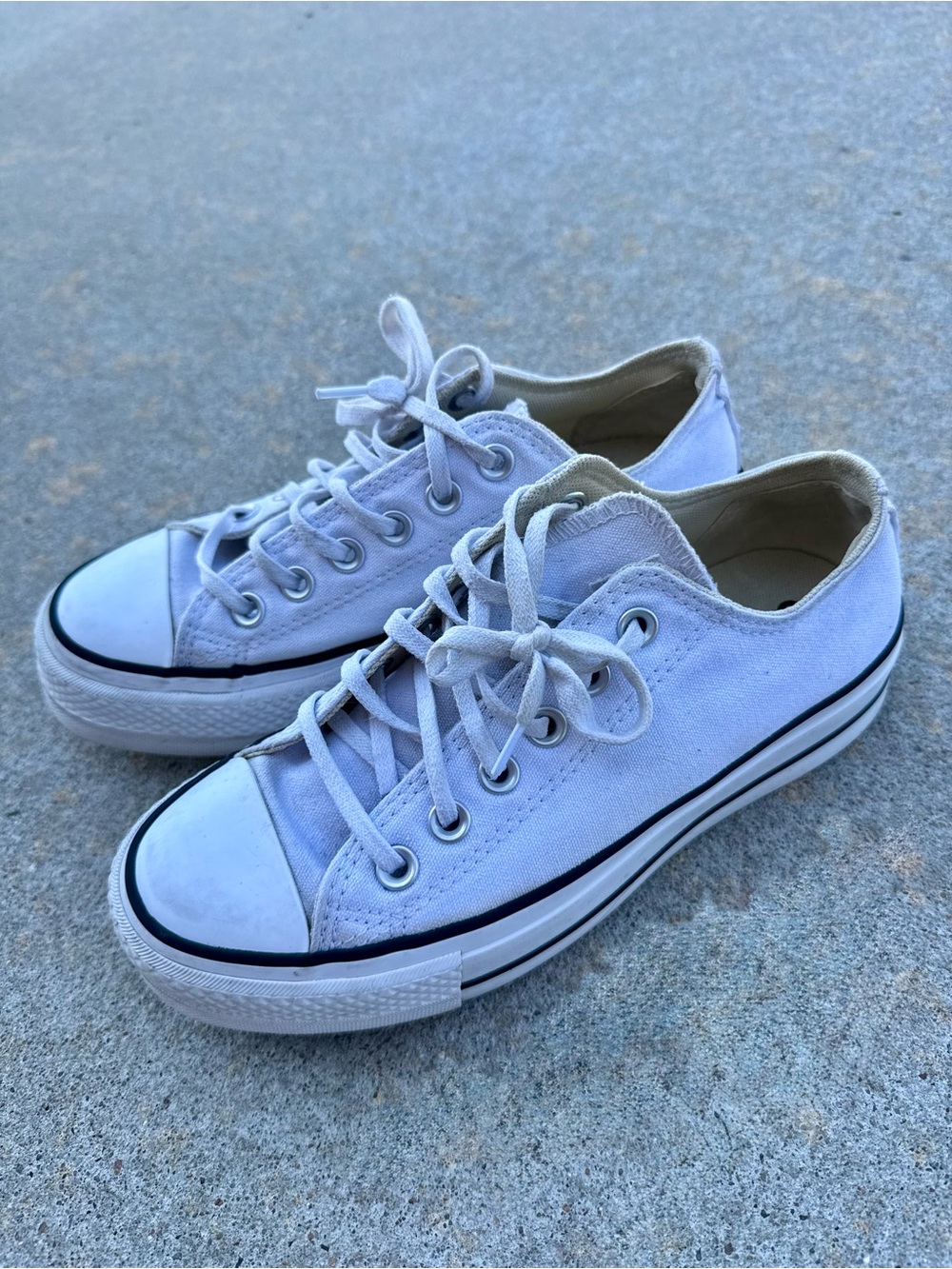 Converse Chuck Taylor All Star Lift Platform in White with Black Trim